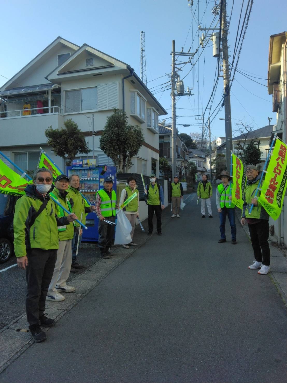 防犯パトロール中の様子です